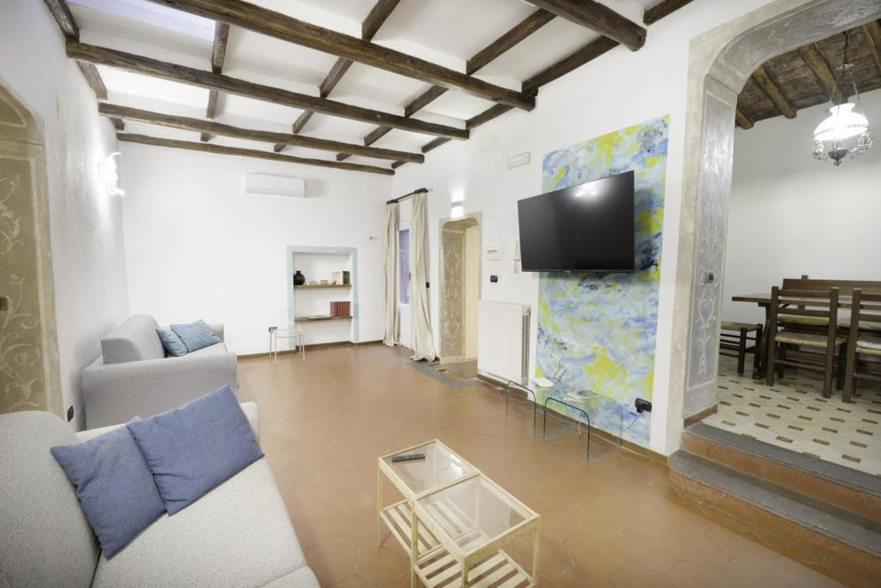 Cellini Apartment *